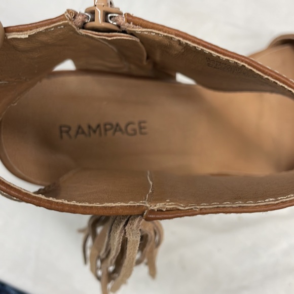 Rampage fringe side wedge heel boot sandals ladies sz 9m - Picture 6 of 8